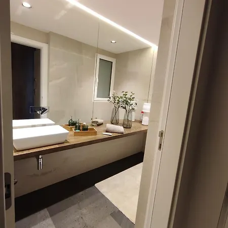 Terrace River View Flat Super