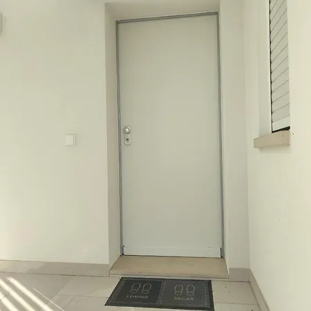 Terrace River View Flat Super Διαμέρισμα